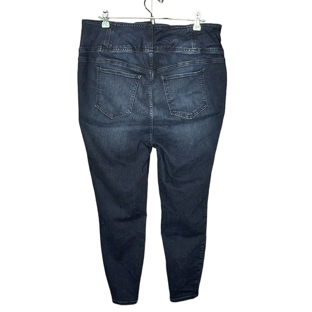 TORRID dark blue Hi-Rise‎ Jeans Size 16 S